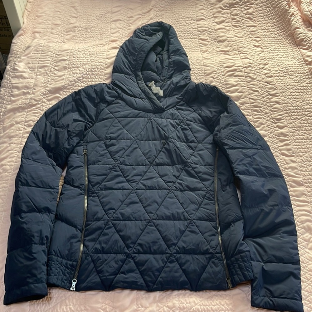 Lululemon mid layer down anorak